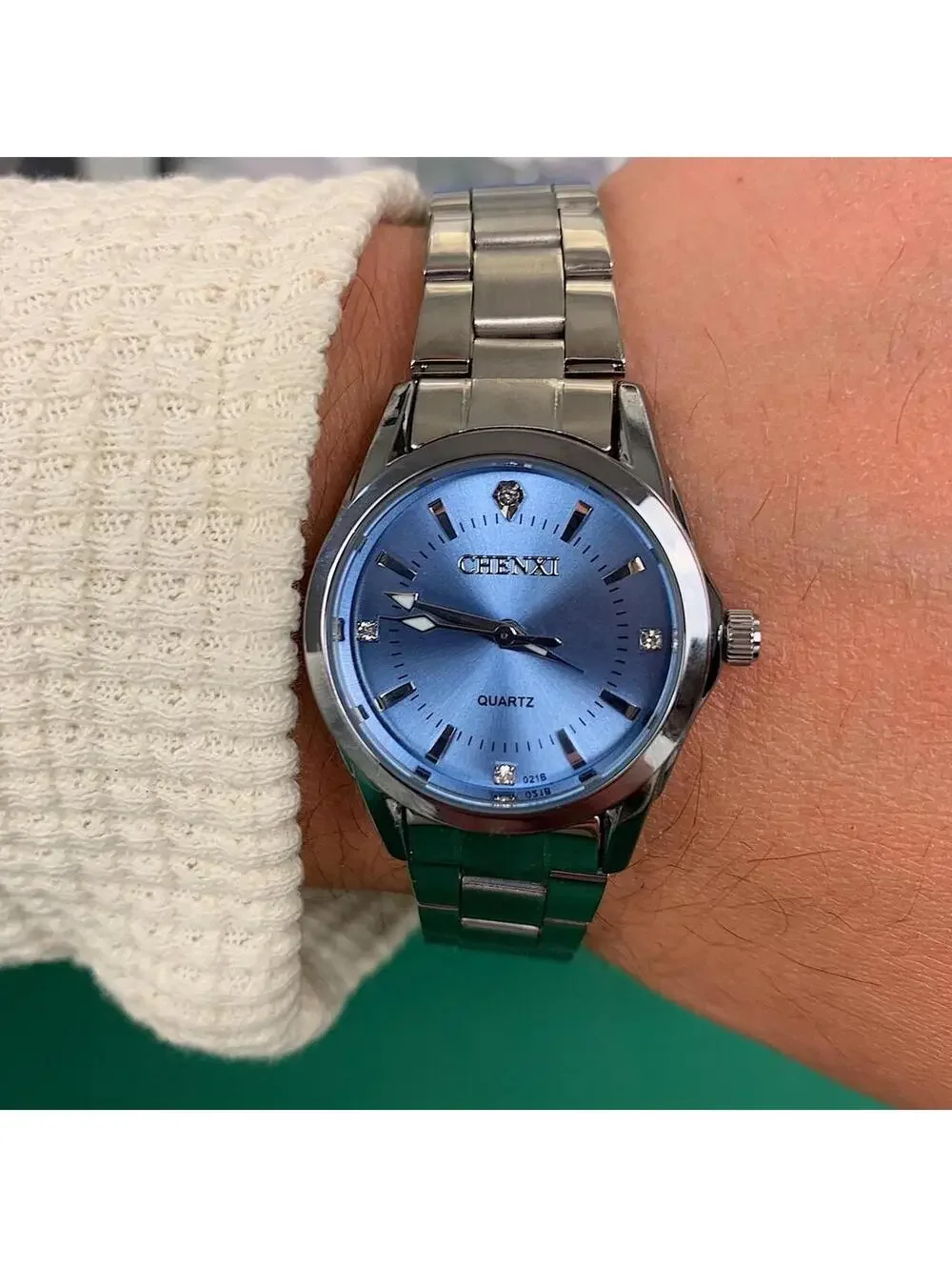 Silver Classy Quartz Round Light Blue Stainless Steel Watch. Stainless steel